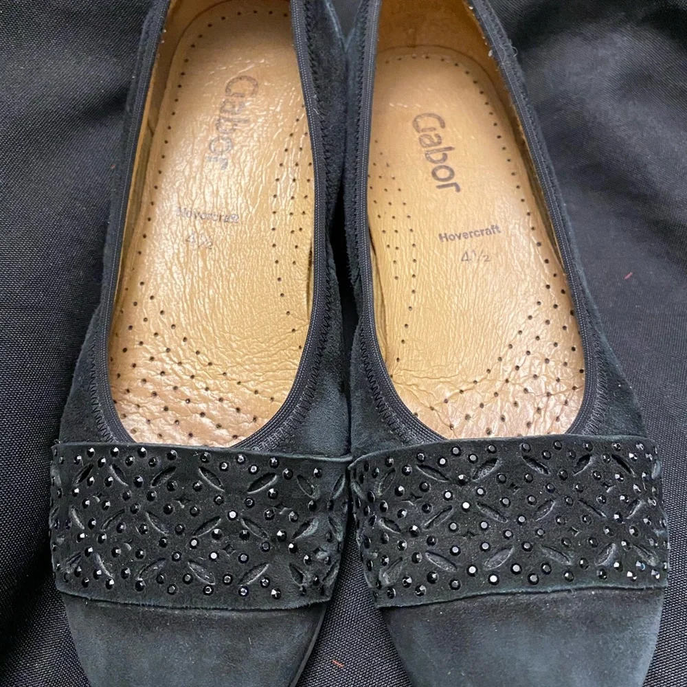 Gabor-Black Flats- Accent band on‎ top, Size: 4-1/2